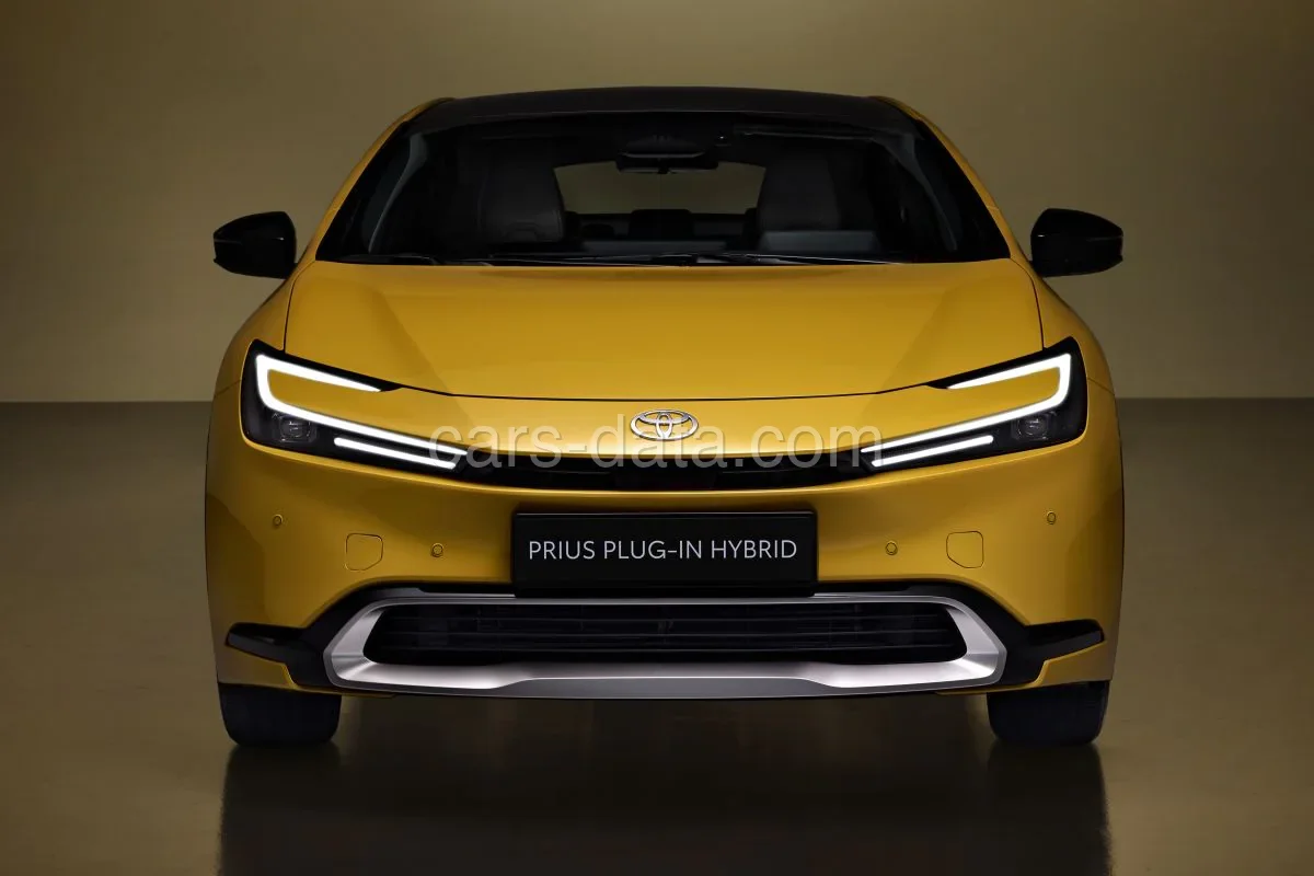 Toyota Prius 2023 — Eksterijer 1