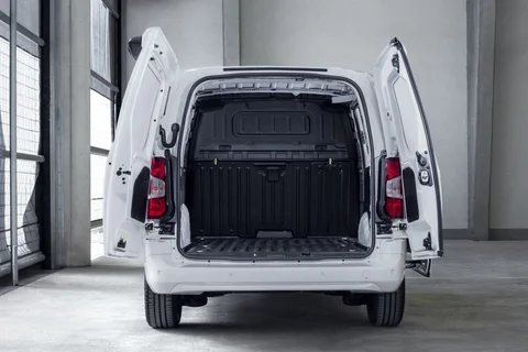 Toyota Proace City 1.5 D-4D 100hp Runner 2020 view 6