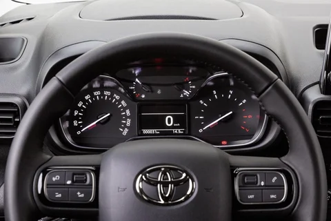 Toyota Proace City Verso Long 1.2 Turbo 110hp Active 2020 view 9