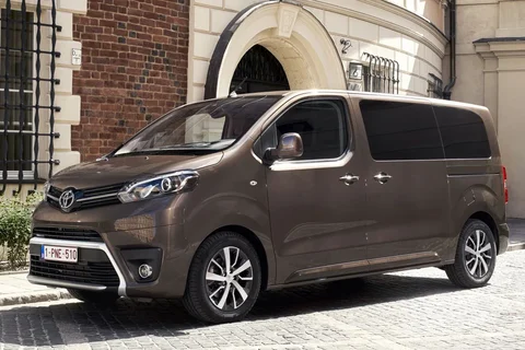 Toyota Proace Shuttle Long Electric Extra Range Cool 2021 view 4