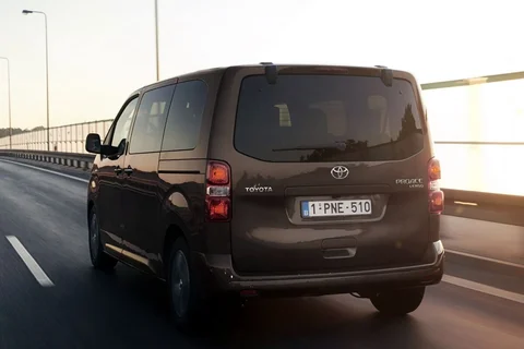 Toyota Proace Shuttle Long Electric Extra Range Cool 2021 view 7