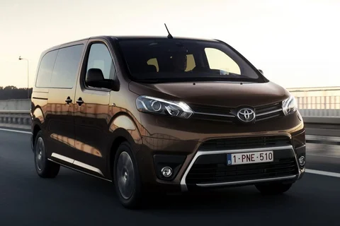 Toyota Proace Shuttle Long Electric Extra Range Cool 2021 view 8