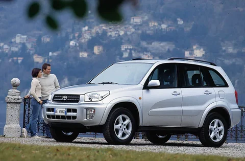 Toyota RAV4 2.0 D4-D Linea Sol 4WD 2001 view 5