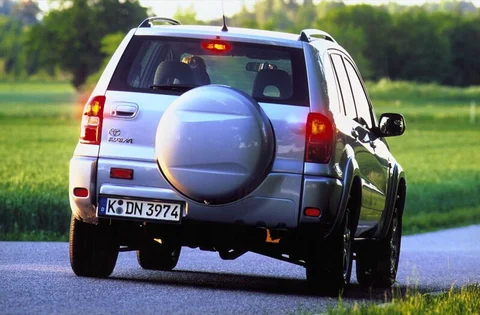 Toyota RAV4 2.0 D4-D Linea Sol 4WD 2001 view 6