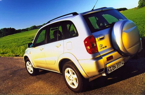 Toyota RAV4 2.0 D4-D Linea Sol 4WD 2001 view 7