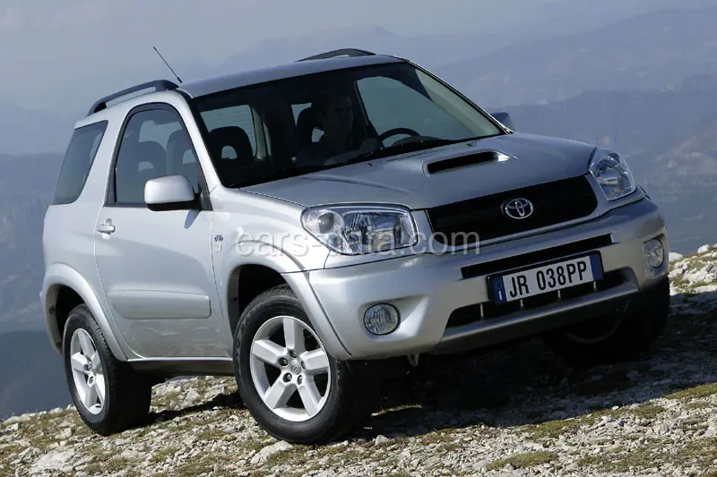 Toyota RAV4 2.0 D4-D Linea Sol 4WD 2003 front view
