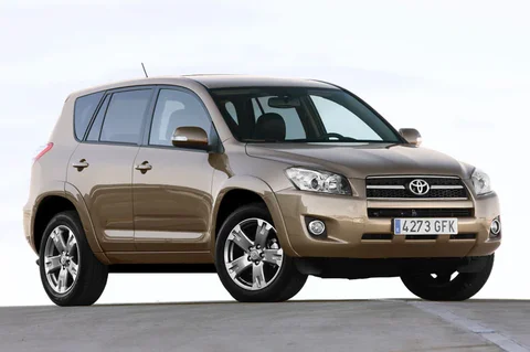 Toyota RAV4 2.2 D-4D D-CAT Dynamic 2009 view 3