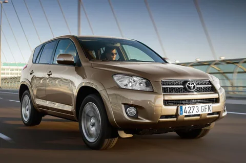 Toyota RAV4 2.2 D-4D D-CAT Dynamic 2009 view 6
