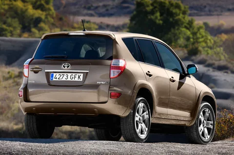 Toyota RAV4 2.2 D-4D D-CAT Dynamic 2009 view 12