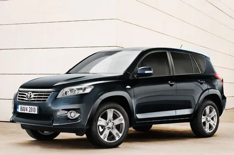 Toyota RAV4 2.2 D-4D D-CAT Dynamic 2010 view 12
