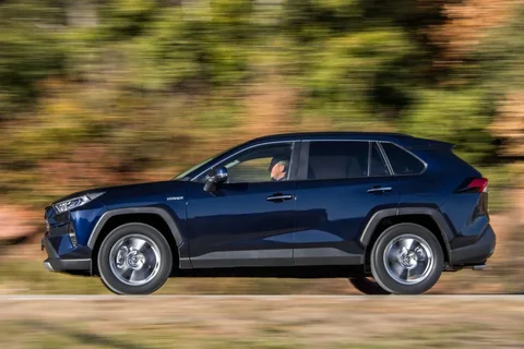 Toyota RAV4 2.5 Hybrid AWD Dynamic 2019 view 9
