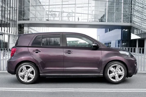 Toyota Urban Cruiser 1.3 VVT-i Dynamic 2009 view 7