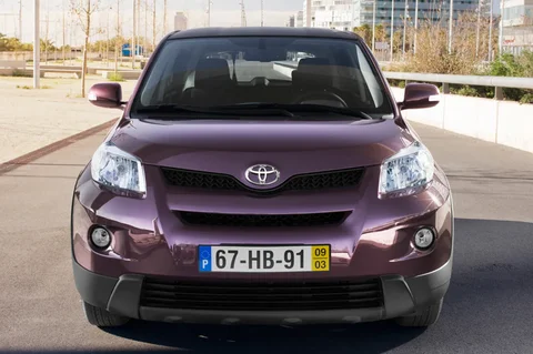 Toyota Urban Cruiser 1.3 VVT-i Dynamic 2009 view 10