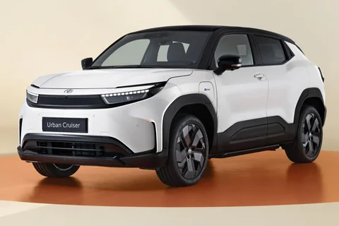 Toyota Urban Cruiser 61kWh Dynamic 2025 view 12