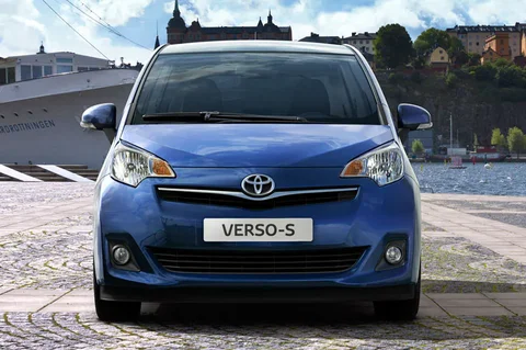 Toyota Verso-S 1.3 VVT-i Dynamic 2011 view 7