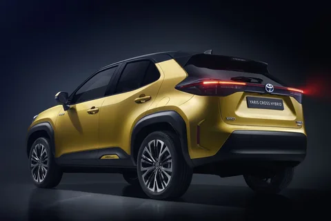 Toyota Yaris Cross 1.5 Hybrid Explore 2022 view 2