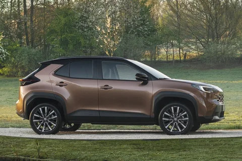 Toyota Yaris Cross Hybrid 130 First Edition 2026 suv όψη 3