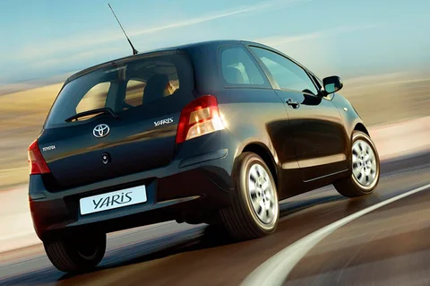 Toyota Yaris 1.0 12v VVT-i Access 2009 view 2