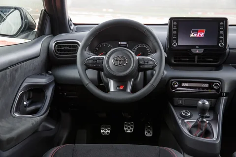 Toyota Yaris GR Yaris 1.6 Turbo Performance 2021 view 4
