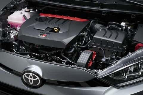 Toyota Yaris GR Yaris 1.6 Turbo Performance 2024 view 2