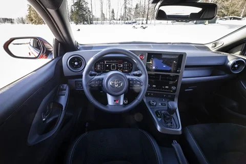 Toyota Yaris GR Yaris 1.6 Turbo Performance 2024 view 10