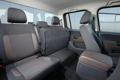 Volkswagen Amarok 2.0 TDI 140hp Easyline 2013 view 6