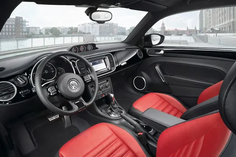 Volkswagen Beetle 1.2 TSI BMT Trend 2012 view 11