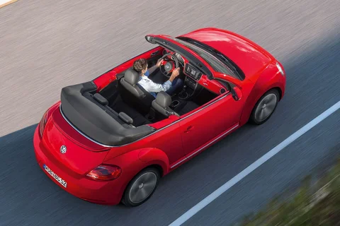 Volkswagen Beetle Cabrio 1.2 TSI Design 2013 view 7