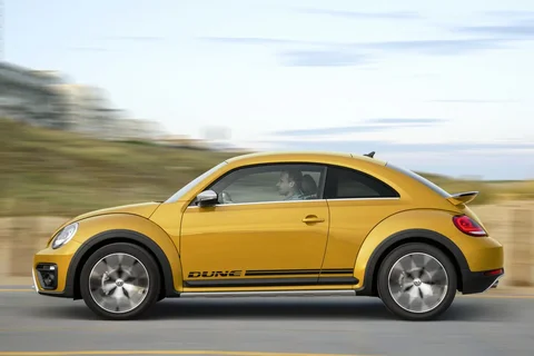 Volkswagen Beetle Coupé 1.2 TSI Dune 2016 view 4