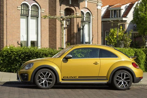 Volkswagen Beetle Coupé 1.2 TSI Dune 2016 view 12