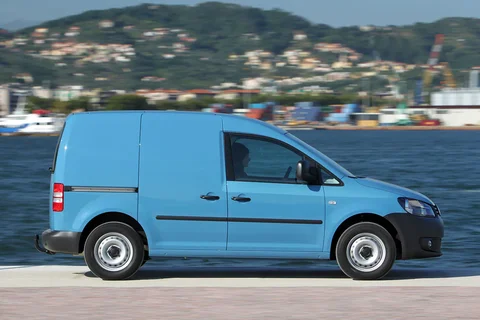 Volkswagen Caddy L2H1 2.0 EcoFuel 2010 view 2