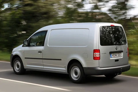 Volkswagen Caddy L2H1 2.0 EcoFuel 2010 view 9
