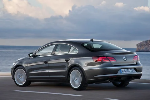 Volkswagen CC 2.0 TSI 2012 view 7