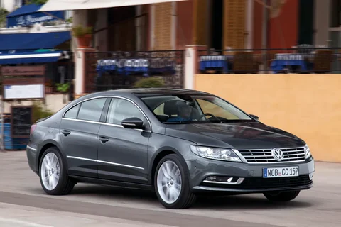 Volkswagen CC 2.0 TSI 2012 view 11