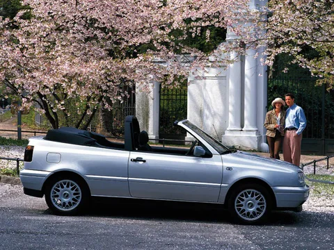 Volkswagen Golf Cabriolet 2.0 Avantgarde 1993 view 3