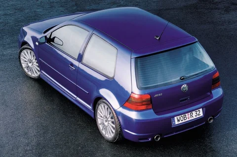 Volkswagen Golf R32 2003 view 4