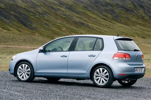 Volkswagen Golf 1.6 TDI 90hp Trendline 2009 view 4