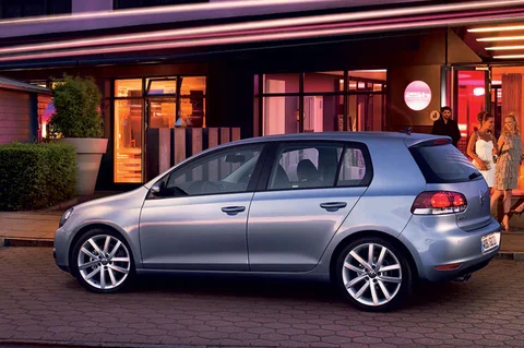 Volkswagen Golf 1.6 TDI 90hp Trendline 2009 view 8