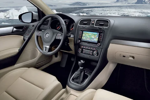 Volkswagen Golf 1.6 TDI 90hp Trendline 2009 view 11