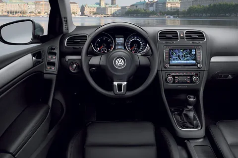 Volkswagen Golf 1.6 TDI 90hp Trendline 2009 view 12