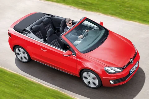 Volkswagen Golf Cabriolet 2.0 TSI R 2013 view 3