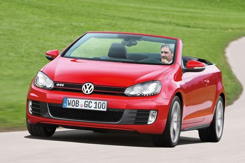 Volkswagen Golf Cabriolet 2.0 TSI R 2013 view 4