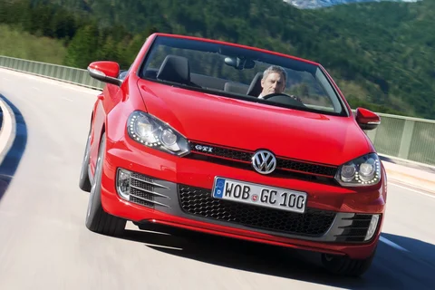 Volkswagen Golf Cabriolet 2.0 TSI R 2013 view 7