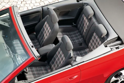 Volkswagen Golf Cabriolet 2.0 TSI R 2013 view 9
