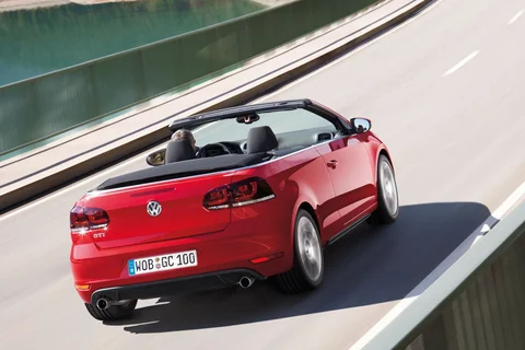 Volkswagen Golf Cabriolet 2.0 TSI R 2013 view 10