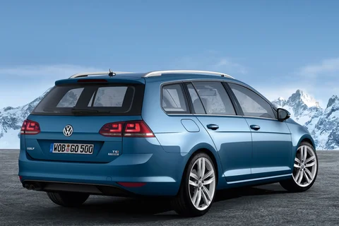 Volkswagen Golf Variant 2.0 TSI 4Motion R 2015 view 5