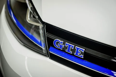 Volkswagen Golf 1.4 TSI GTE 2014 view 4