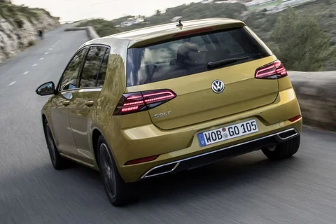 Volkswagen Golf 1.4 TSI 150hp Highline 2017 view 4