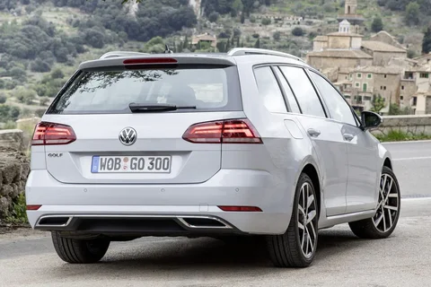 Volkswagen Golf Variant 2.0 TSI 4Motion R 2017 view 7