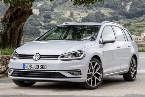 Volkswagen Golf Variant 2.0 TSI 4Motion R 2017 view 9